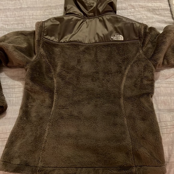The North Face Fleece jacket. New without tags - Picture 6 of 8